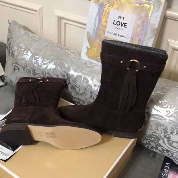 NEw In Box Michael kors Boots 10 - Picture 8 of 8